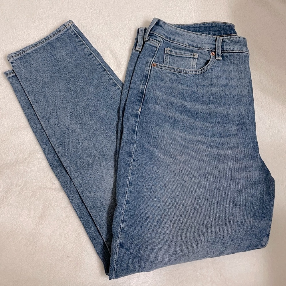Old Navy High-Rise O.G. Straight Jeans